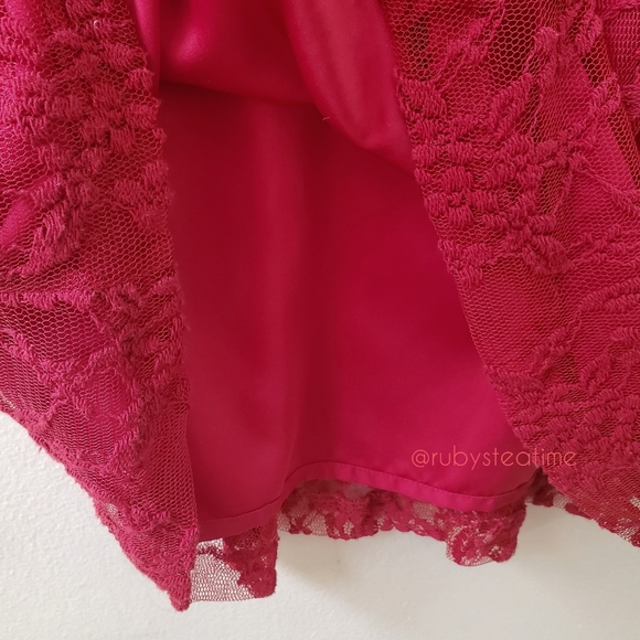 Cherry Red Lace Dress, Cap Sleeve, Wedding Guest, Prom, Dates, Valentine, NWT - Picture 6 of 13